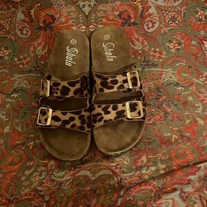 Bought from SHEIN and they are a little small.